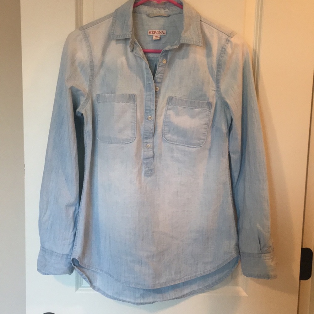 Denim pullover top with pocket detail